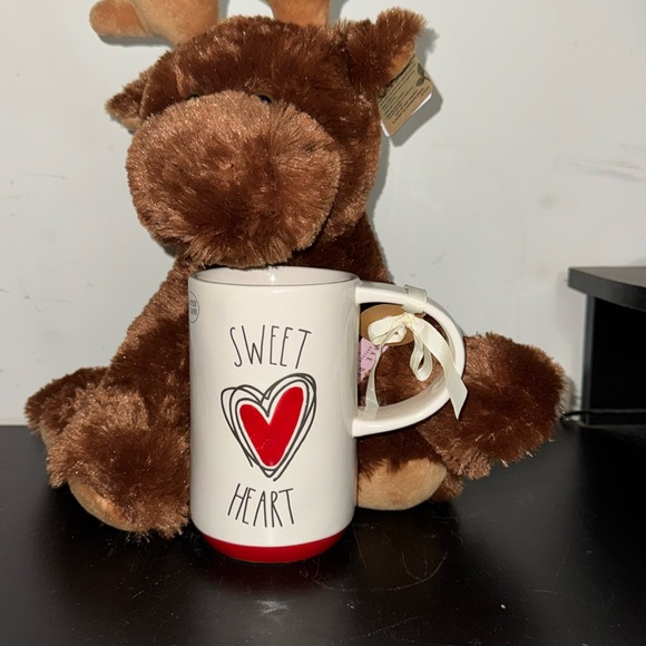Rae Dunn Other - RAE DUNN SWEET ❤️ HEART COFFEE MUG